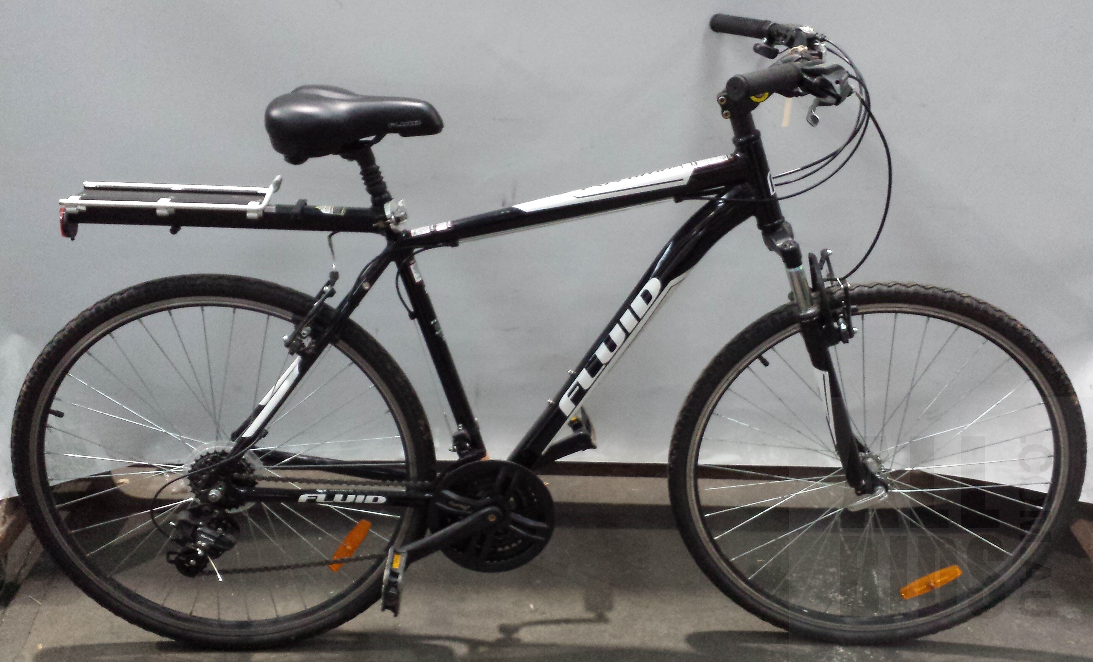 Fluid Expedition 21 Speed Hybrid Bike