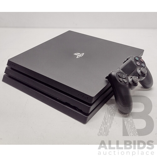 Sony (CUH-7202B) PlayStation 4 - Lot 1406436 | ALLBIDS