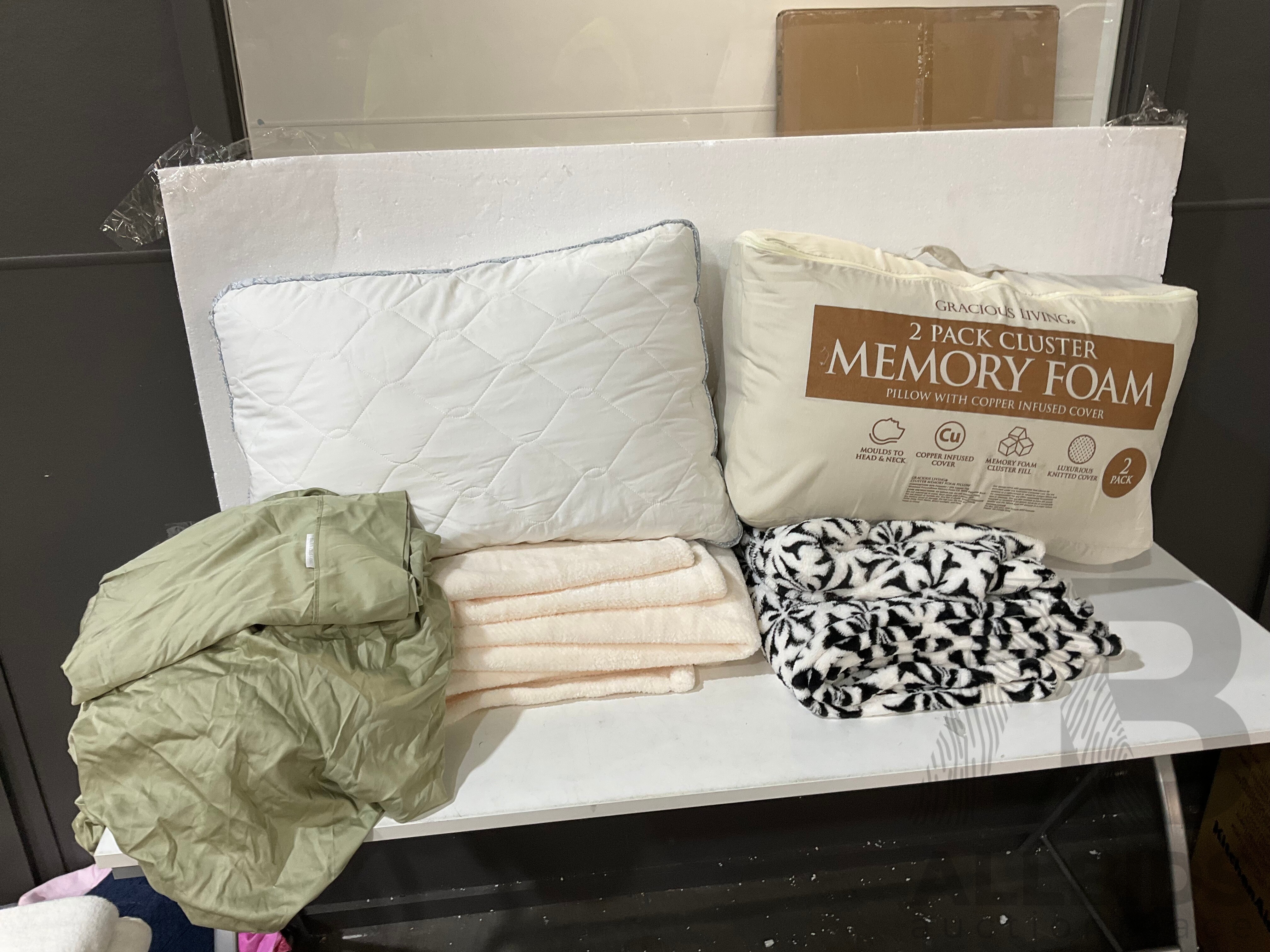 Cluster Memory Foam Pillow