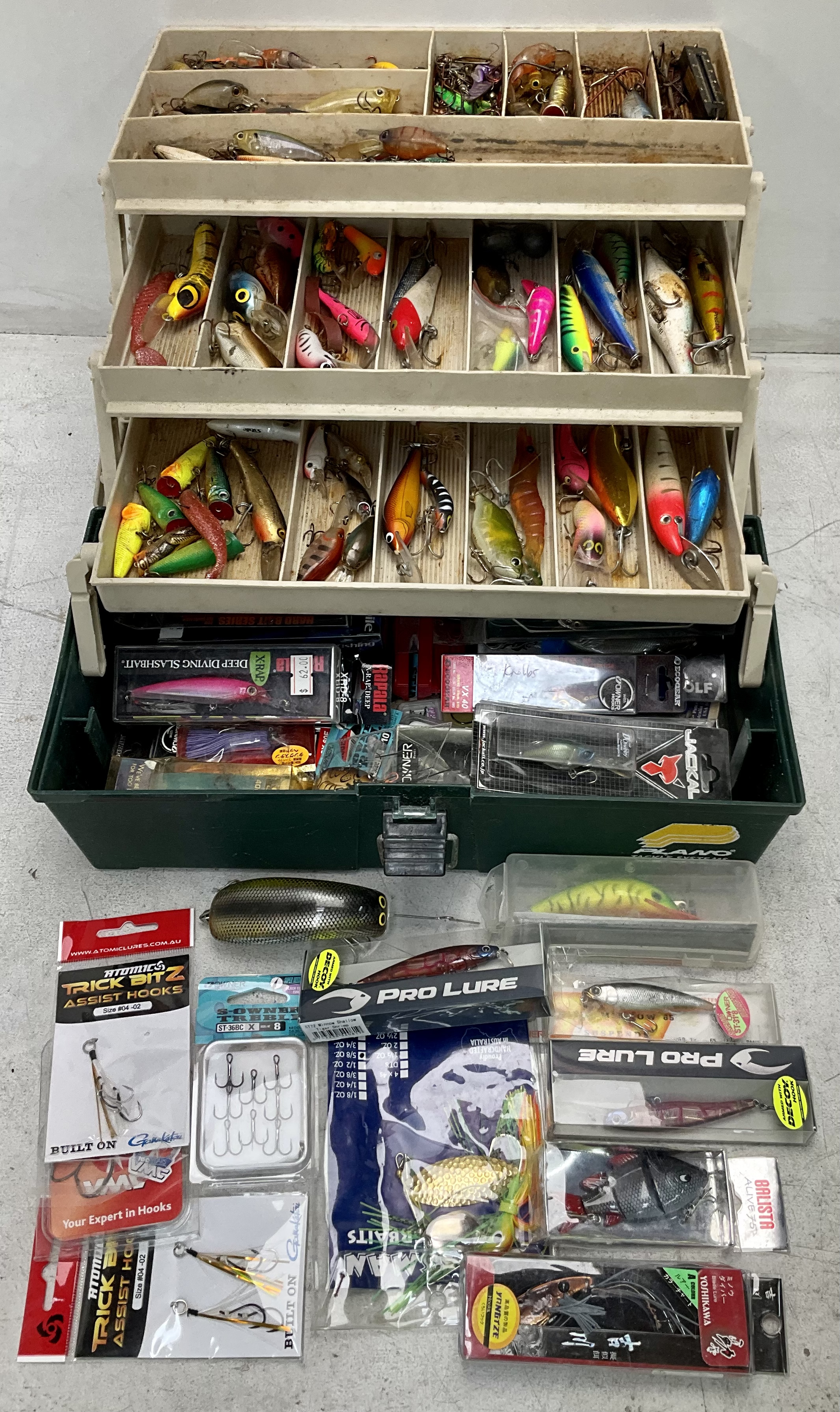 used fishing tackle boxes