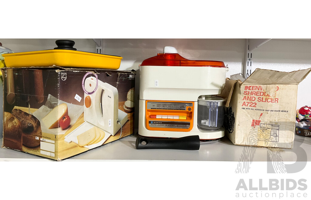 Vintage Kitchen Appliances - Lot 1504172 | ALLBIDS