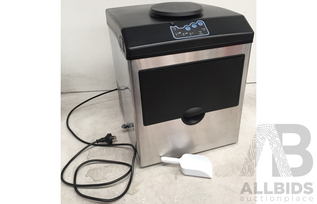 Kogan 2 In 1 Ice Cube Maker Water Dispenser Review at Jacob Eskridge blog