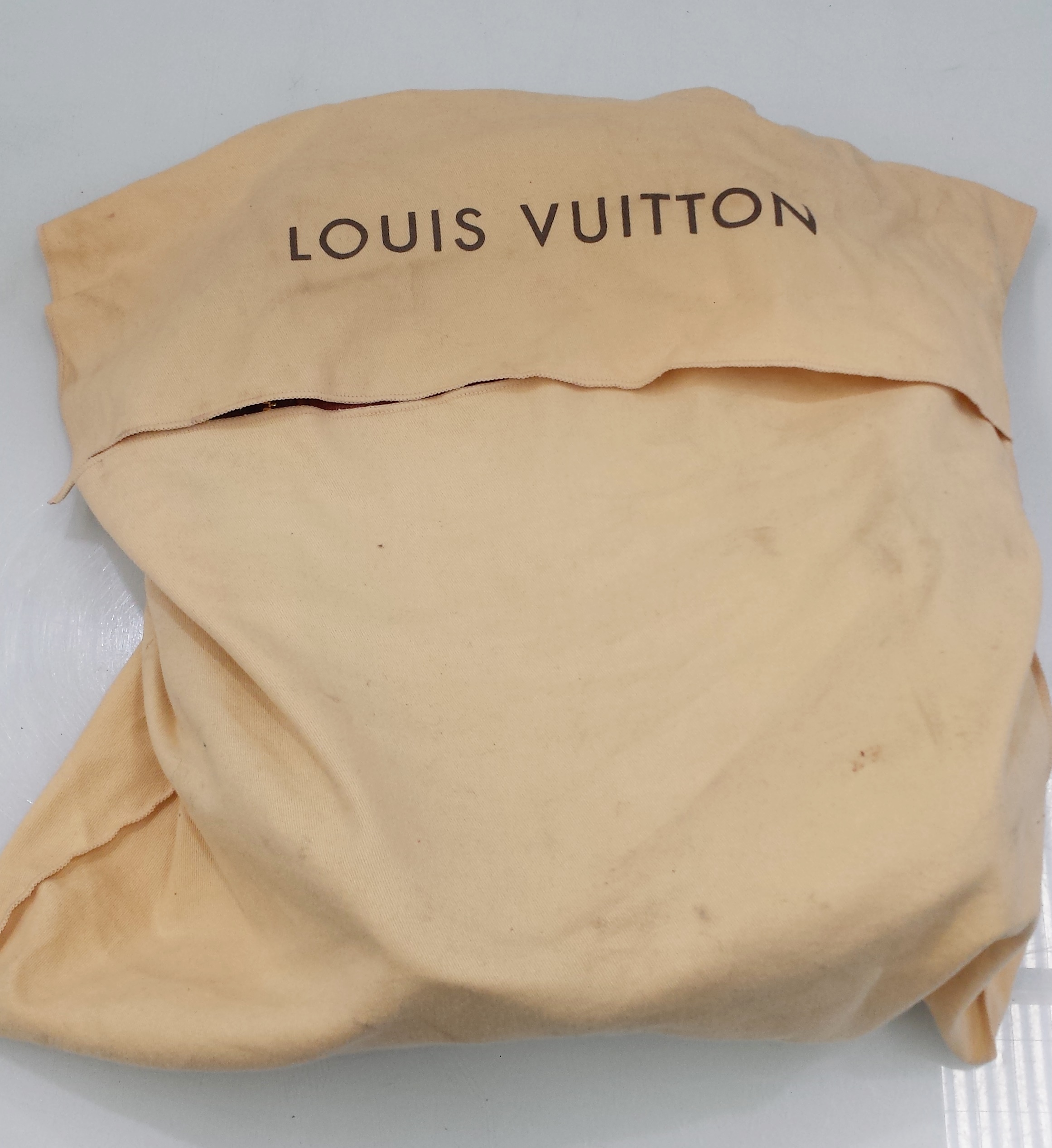 Sold at Auction: AUTHENTIC LOUIS VUITTON DUST BAG 10 SET