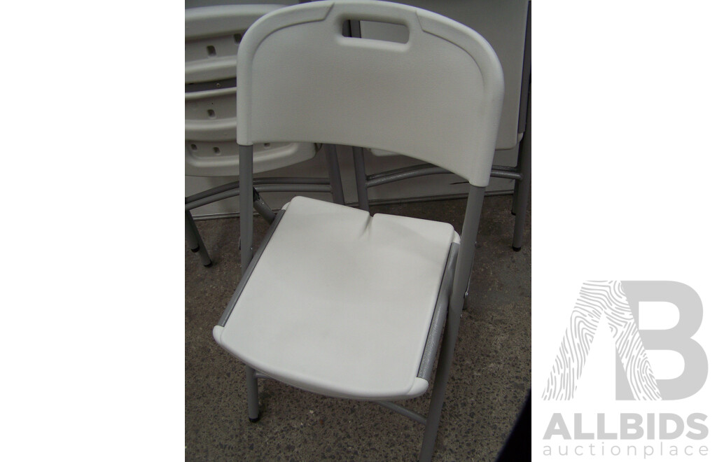 Molded Plastic Folding Chairs Lot Lot 1472421 ALLBIDS   43225 3b.JPG