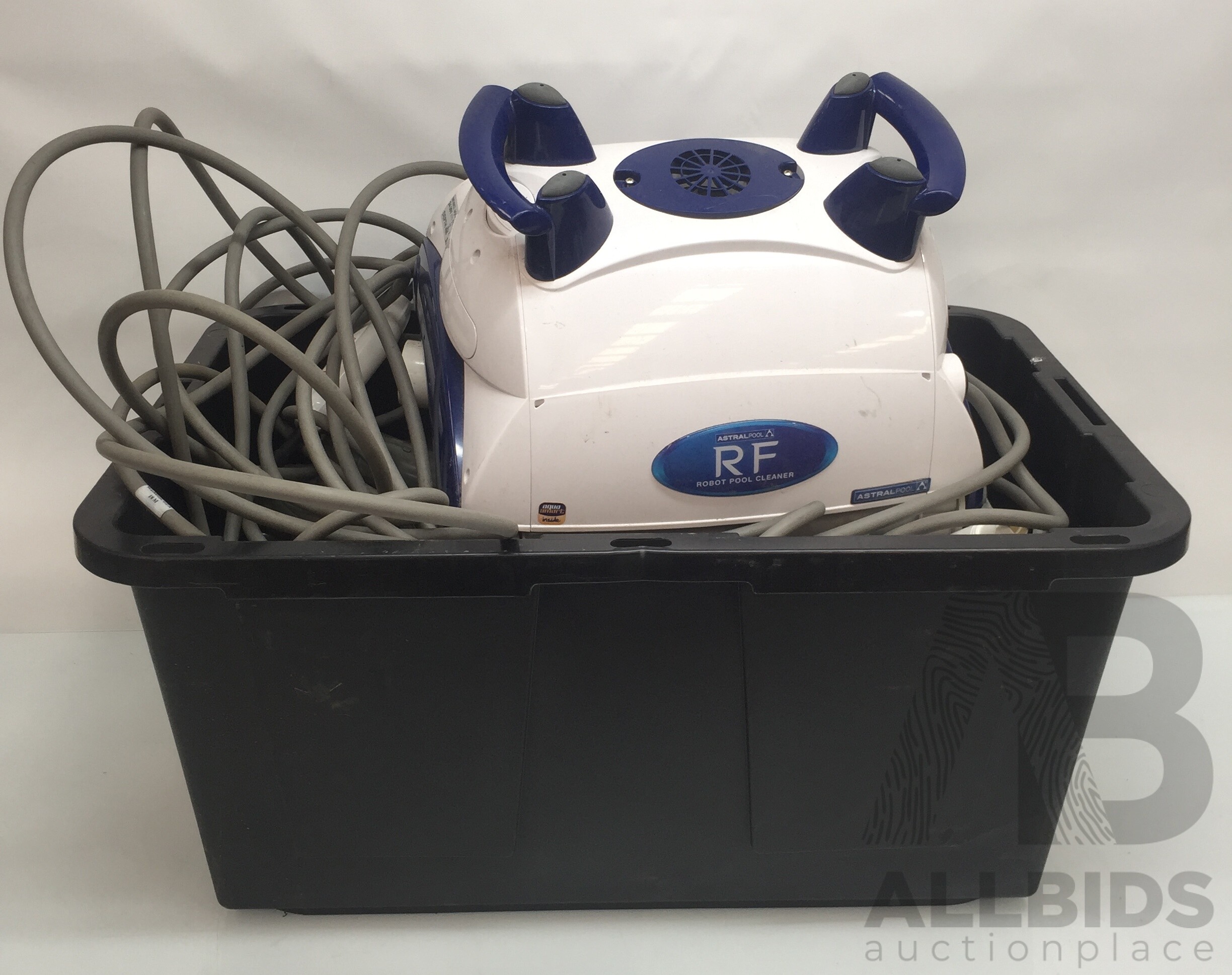 rf robotic pool cleaner